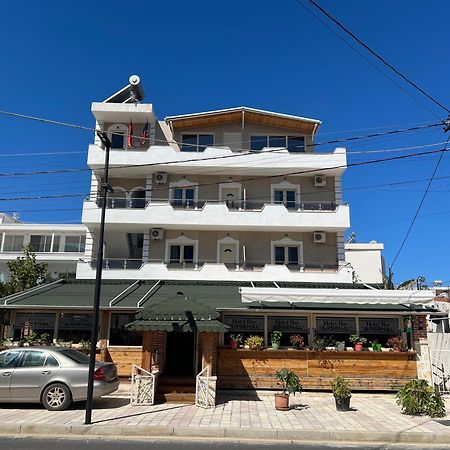 Hotel Arsenal Ksamil Exteriör bild