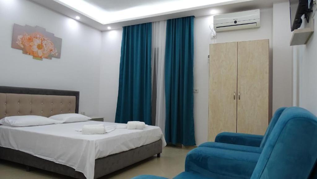 Hotel Arsenal Ksamil Exteriör bild