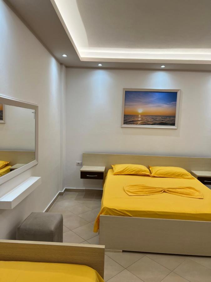 Hotel Arsenal Ksamil Exteriör bild