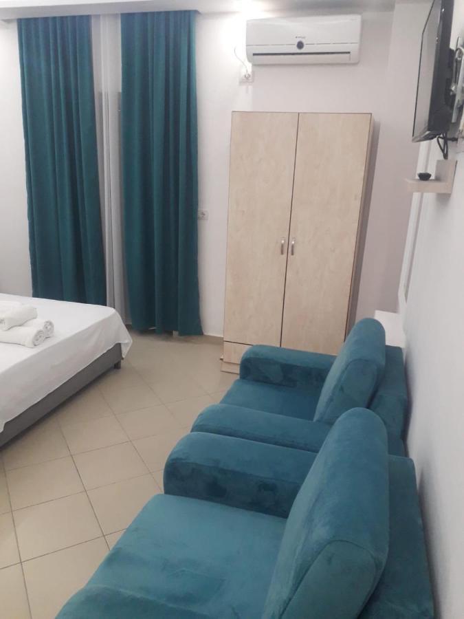 Hotel Arsenal Ksamil Exteriör bild