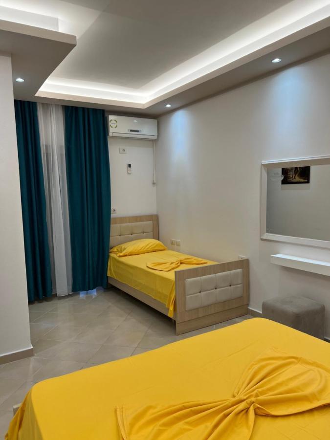 Hotel Arsenal Ksamil Exteriör bild