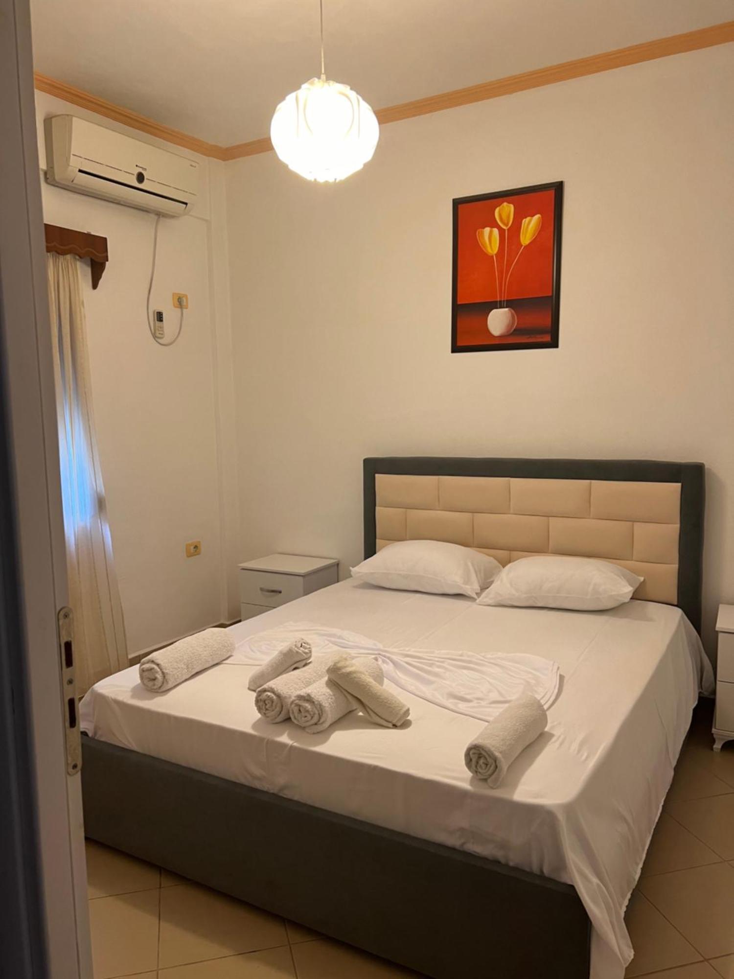 Hotel Arsenal Ksamil Exteriör bild